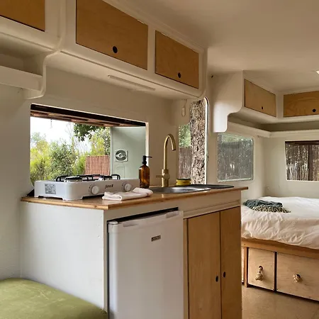 Chic Vintage Caravan Retreat, Just 25 Mins To The Camping Odeceixe